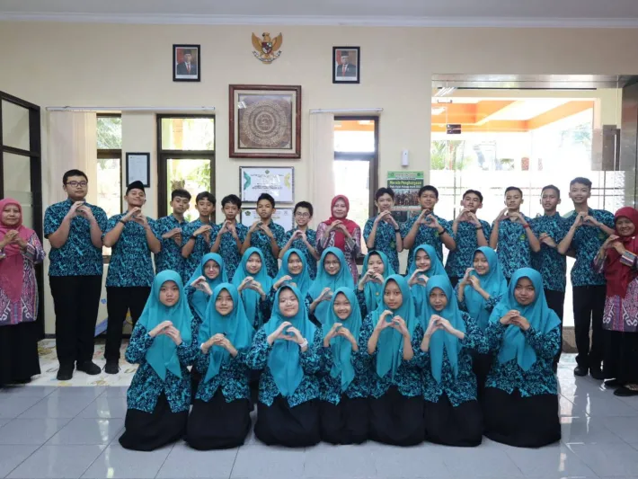 Ibu Dyah's Journey - Nurturing Global Citizens in Kota Malang, Indonesia